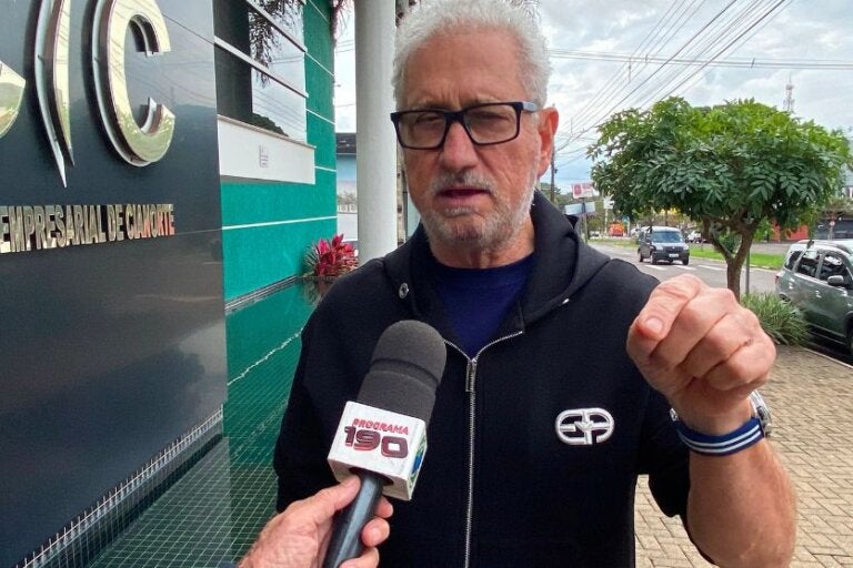Prefeito de Cianorte anuncia mudanças na gestão da saúde e destaca aumento de investimentos