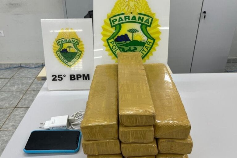 Homem é preso com cerca de 10 quilos de maconha durante abordagem em Ivaté