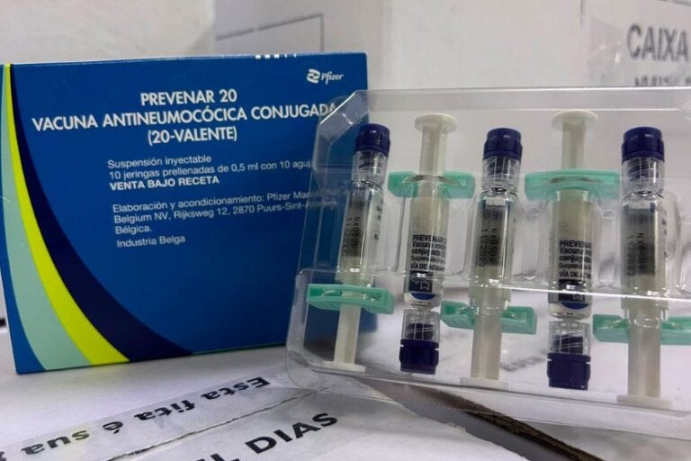 Nova vacina Pneumo 20 chega ao Paraná e reforça combate à pneumonia e meningite