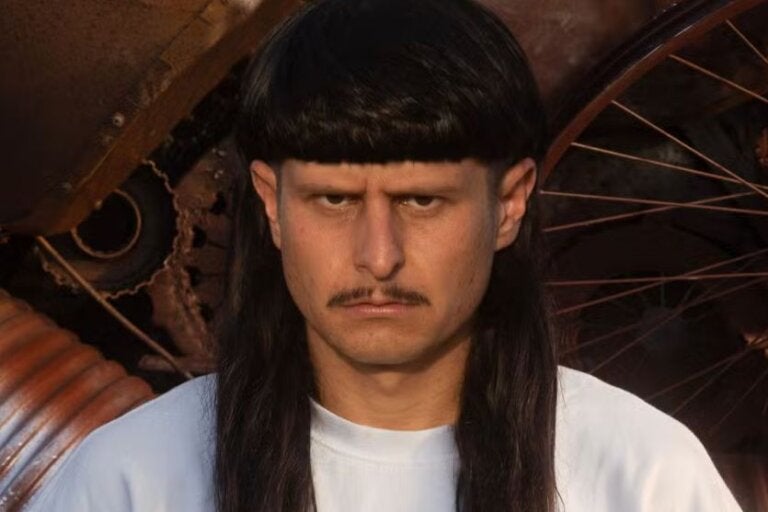 Cantor Oliver Tree está entre os seis mortos em colisão de helicópteros no Rio; veja vítimas