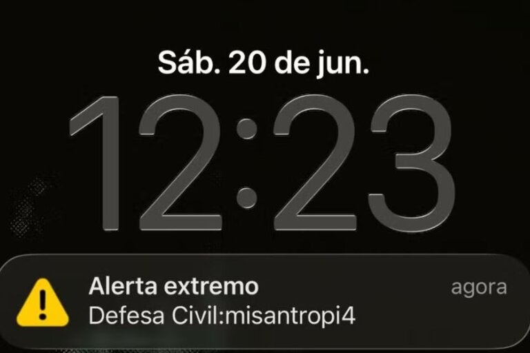 Misantropia: sistema da Defesa Civil é tirado do ar após invasão e envio de alerta a celulares