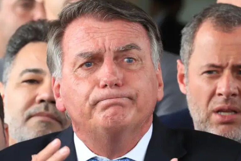 Prazo da prisão domiciliar de Bolsonaro termina nesta semana e STF prepara nova decisão