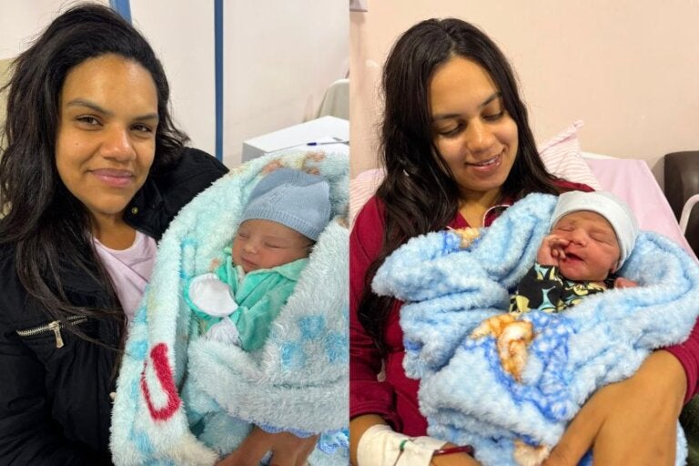 Derik e Miguel nascem no aniversário de 71 anos de Umuarama e simbolizam nova geração