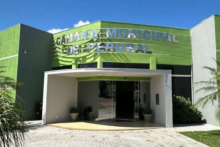 Vereadores de Perobal aprovam auxílio-alimentação de R$ 750 para eles mesmos