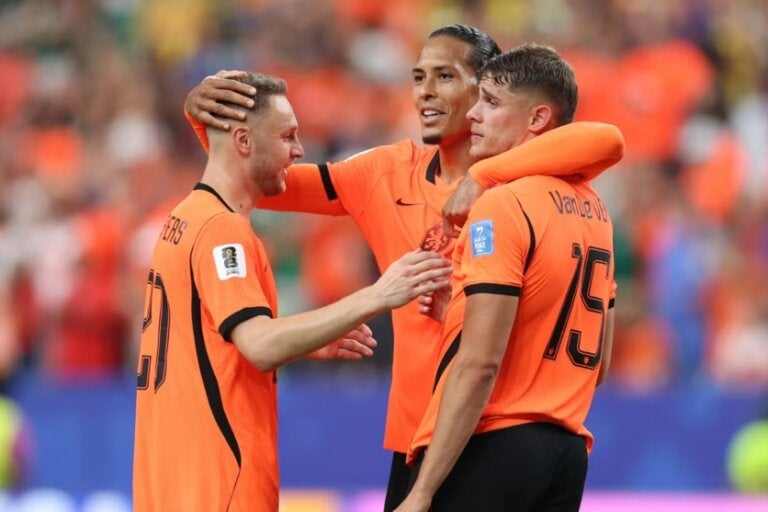 Seleção da Holanda durante jogo da Copa do Mundo.