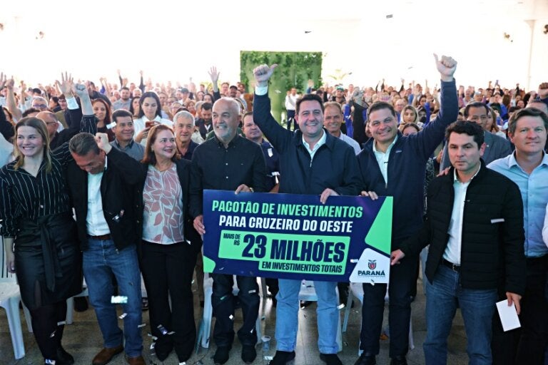 Ratinho Junior anuncia investimentos de R$ 23,3 milhões para Cruzeiro do Oeste