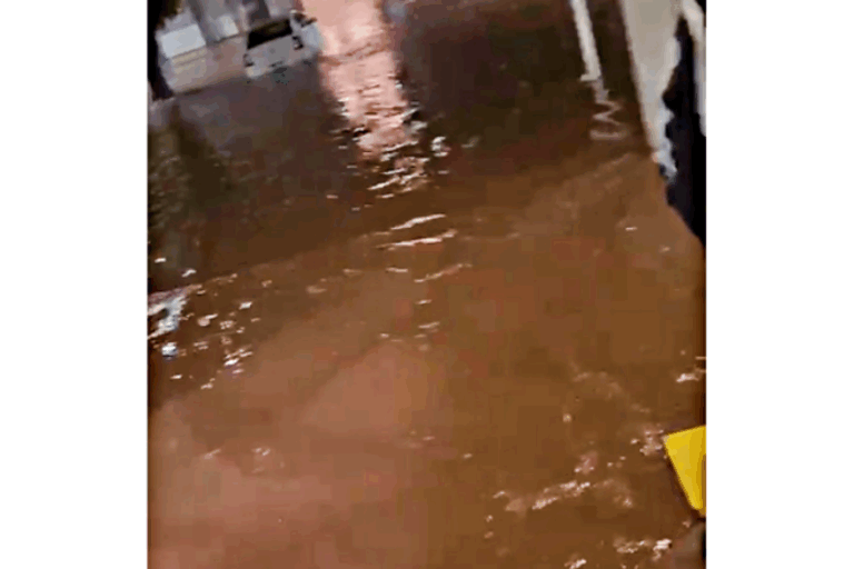 Temporal alaga ruas, rodoviária e hospital em Iporã; região registra muitos estragos; vídeos