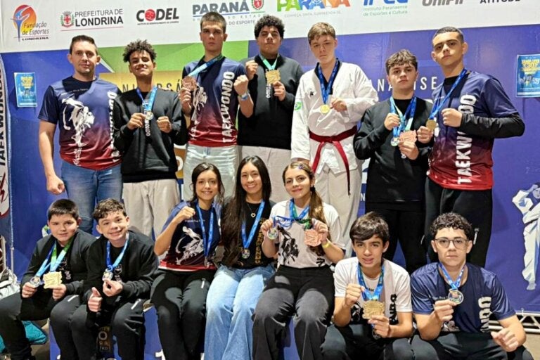 Umuarama se destaca no Campeonato Estadual de Taekwondo e garante vaga no brasileiro
