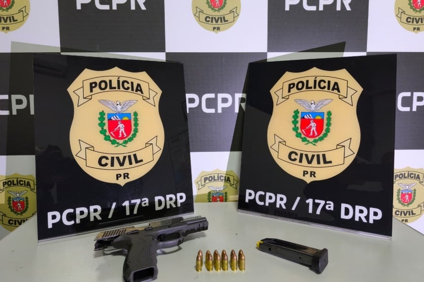 Arma apreendida em Cruzeiro do Oeste.