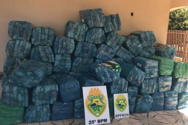 Fardos de maconha apreendidos em Icaraíma.
