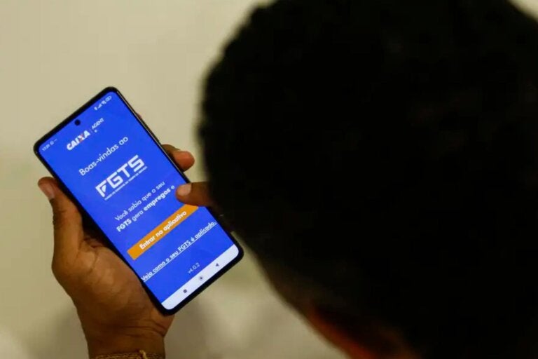 FGTS distribuirá R$ 13 bilhões do lucro a 138 milhões de trabalhadores; veja quem recebe
