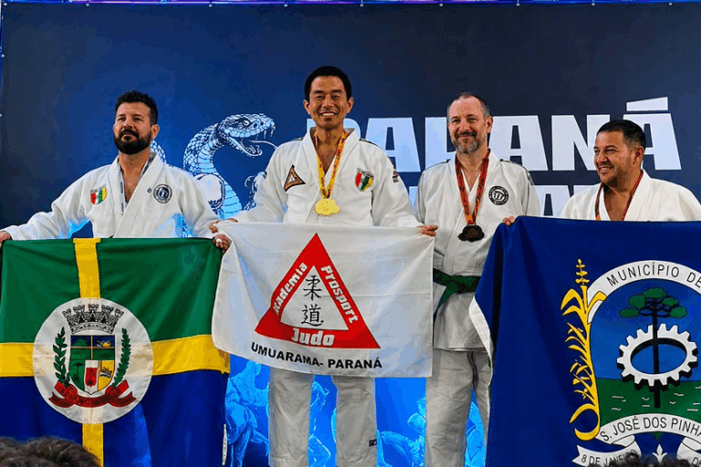 Atletas de Judô e Taekwodo de Umuarama conquistam 8 medalhas no torneio Paraná Combate