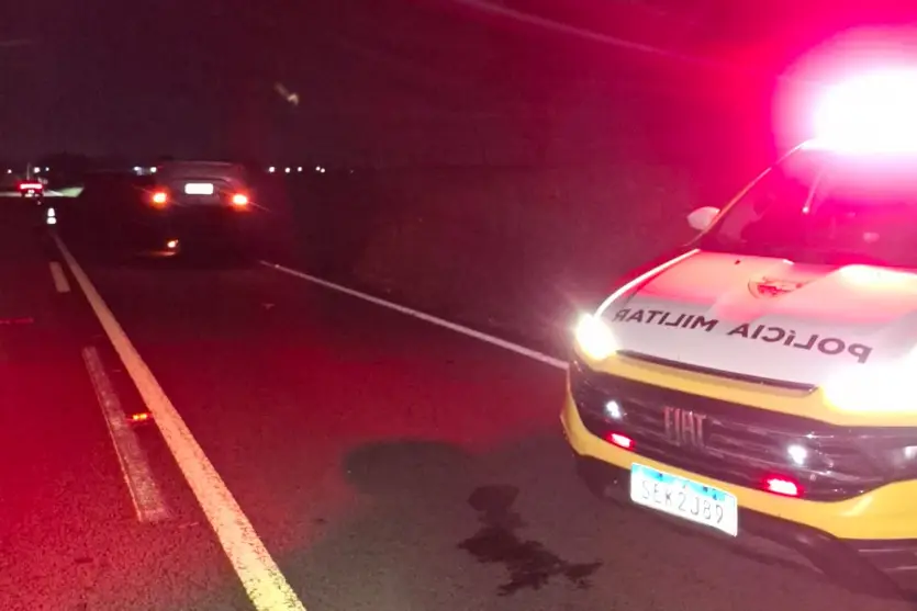 Boi na pista provoca acidente com capotamento e deixa seis feridos na PR 492