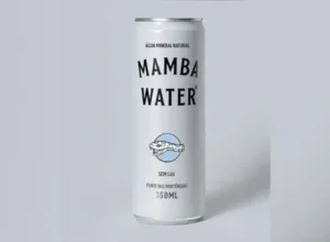 Lata de Mamba Water.
