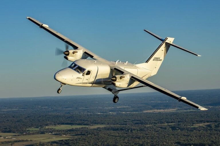 Azul anuncia novo avião regional, mas descarta mudanças nos voos de Umuarama