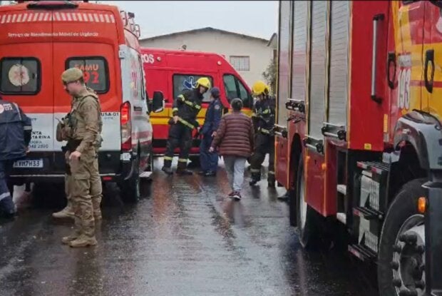 Equipes de socorro durante atendimento a explosão em Chapecó.