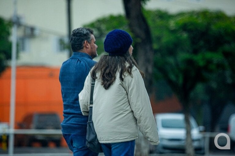 Novas frentes frias nos próximos dias trazem chuva ao Paraná e queda nas temperaturas