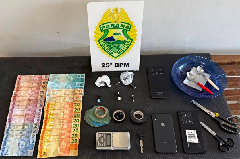 PM de Umuarama prende 3 pessoas por tráfico de drogas e encontra criança de 8 anos no imóvel