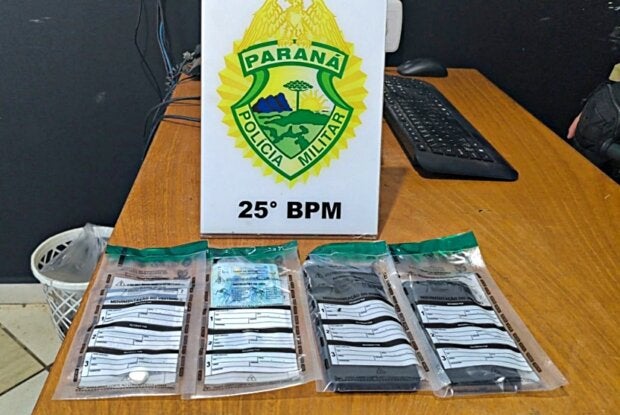 Apesar de tentativa de fuga, PM prende casal por tráfico de drogas em Umuarama