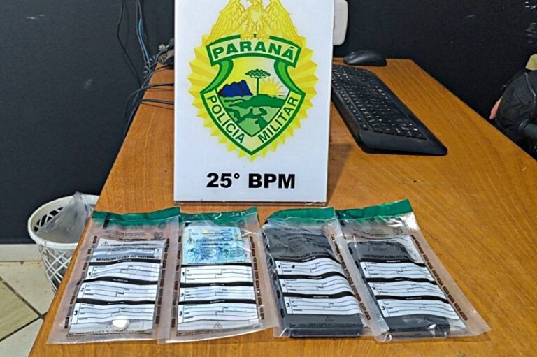 Apesar de tentativa de fuga, PM prende casal por tráfico de drogas em Umuarama