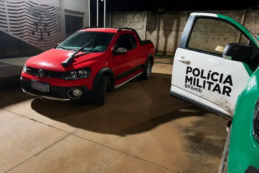 Polícia Militar prende foragido, recupera veículo furtado e apreende arma em Umuarama