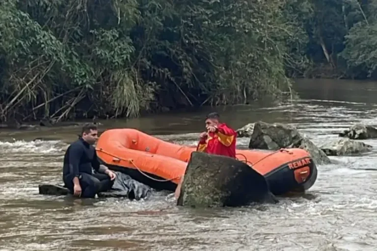Corpo de menina de 6 anos é encontrado após 13 horas de buscas em rio no Paraná