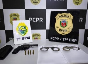 Revólver apreendido em Mariluz.