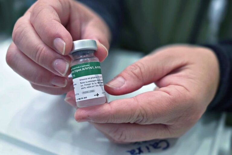 Saúde reforça vacinação contra gripe, apesar da redução de casos de síndrome respiratória