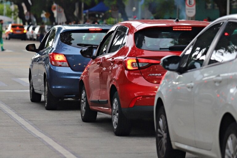 Sesp orienta mulheres a como aumentar a segurança em viagens de carros de aplicativos