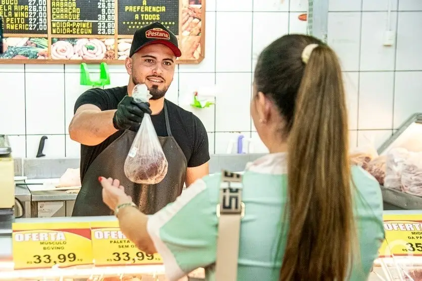 Supermercado Tuka oferece Costela Ripa por R$ 24,49 o quilo
