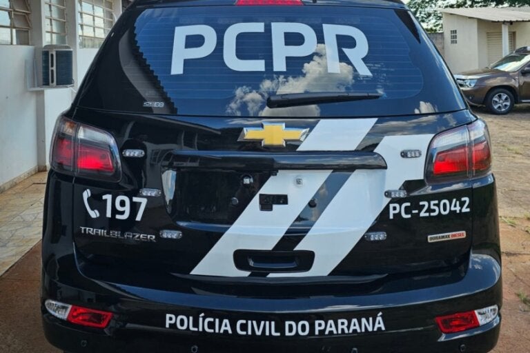 Viatura da PCPR em Cruzeiro do Oeste.