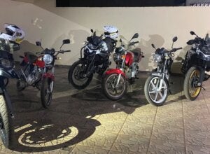 Motocicletas apreendidas em Tuneiras do Oeste.
