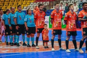 Equipe do Noroeste Futsal em quadra.