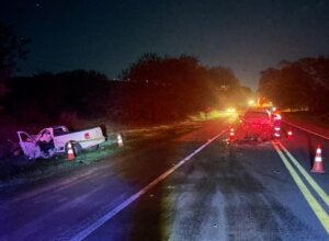 Veículos destruídos após colisão frontal na BR-369.