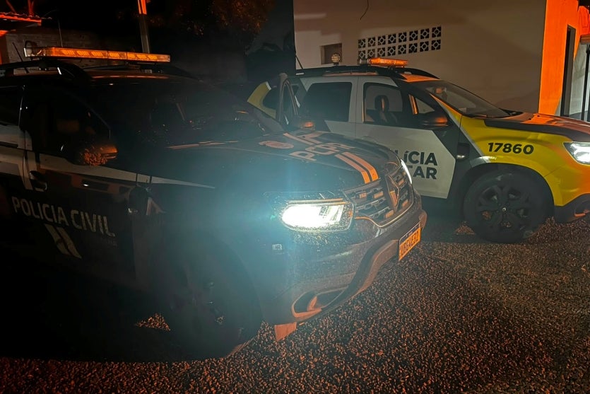 Viaturas da PM e PCPR.