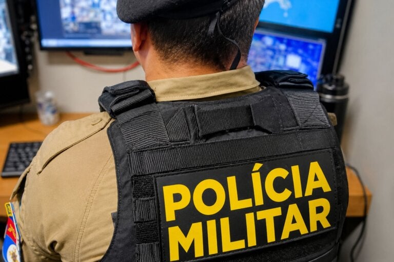 Irmãos têm celulares invadidos e perdem quase R$ 15 mil em golpe em Alto Paraíso