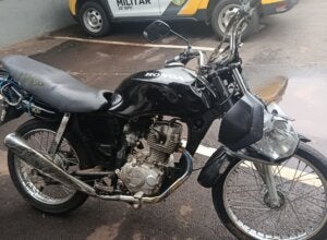 Adolescente foge da PM em moto adulterada que acumulava mais de R$ 22 mil em débitos