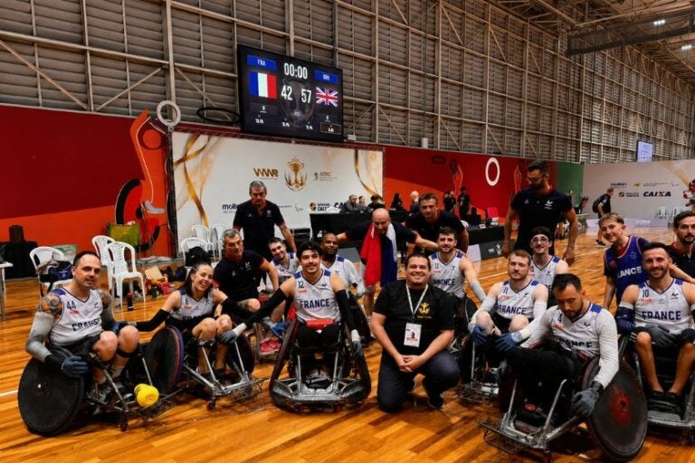 Entre grandes seleções, umuaramense ajuda a movimentar Mundial de Rugby; veja o vídeo
