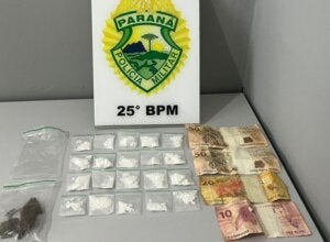 Suspeito é preso com cocaína e maconha durante entrega de drogas em Umuarama