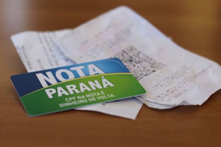 Bilhetes do Nota Paraná.