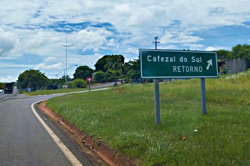 Furto: Bandidos invadem loja no centro de Cafezal do Sul e levam R$ 10 mil em roupas