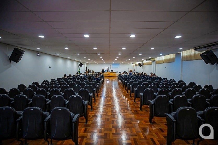 Acusado de homicídio qualificado enfrenta júri popular em Umuarama nesta sexta-feira
