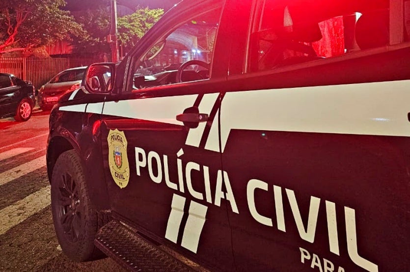 Viatura da Polícia Civil.