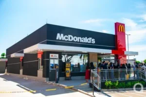 McDonalds de Umuarama.