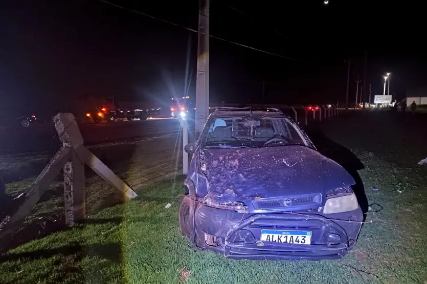Motorista fica ferido após colisão lateral entre dois veículos na PR-364