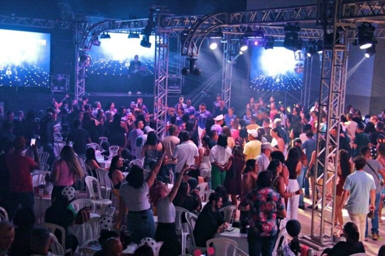Festa ‘Os Embalos do Harmonia’ está com as últimas mesas à venda