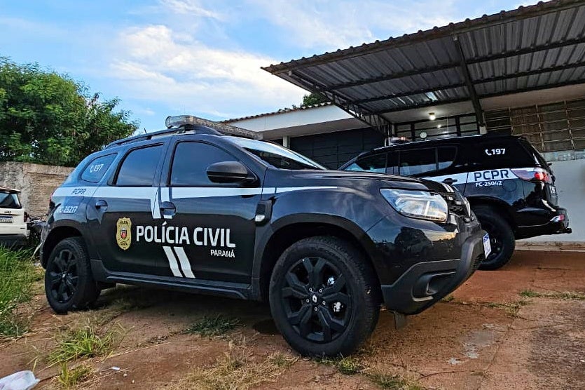 Viaturas da PCPR.