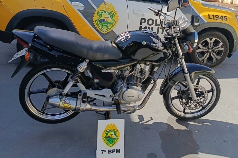 PM apreende 4 motos na região após flagrar infrações de trânsito variadas