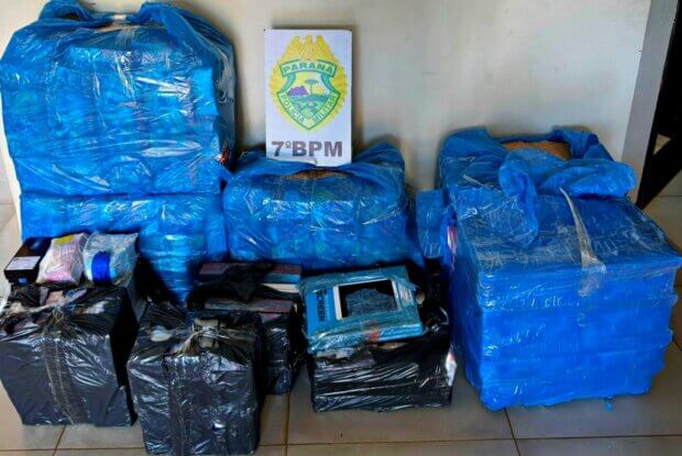 PM apreende veículo e mercadorias contrabandeadas após abordagem na PR-180