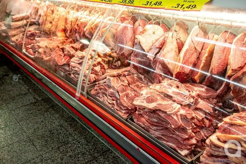 Supermercado Tuka oferece Costela Ripa por R$ 24,49 o quilo